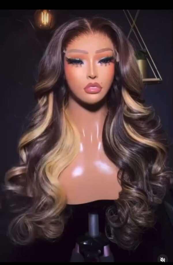 Wig Clara - rachycollection.com