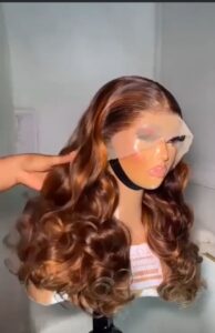 Double drawn wig Mimi